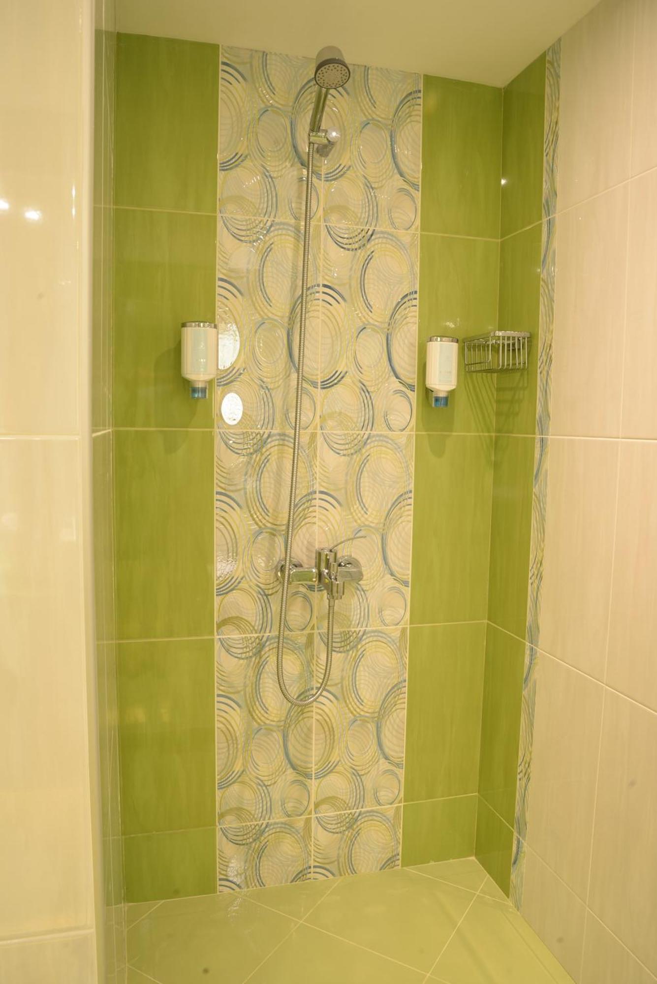 Glicinia Hotel โกลเดน แซนส์ ภายนอก รูปภาพ
