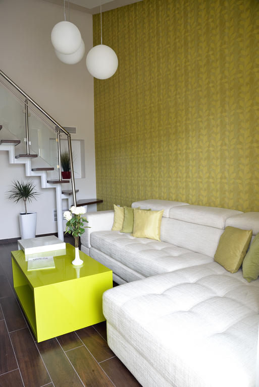 Glicinia Hotel โกลเดน แซนส์ ห้อง รูปภาพ
